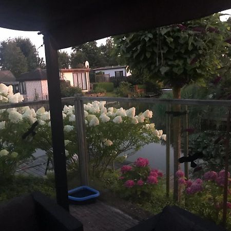 Recreatie Centrum De Hollepoarte 2 Chalets87 Makkum Luaran gambar