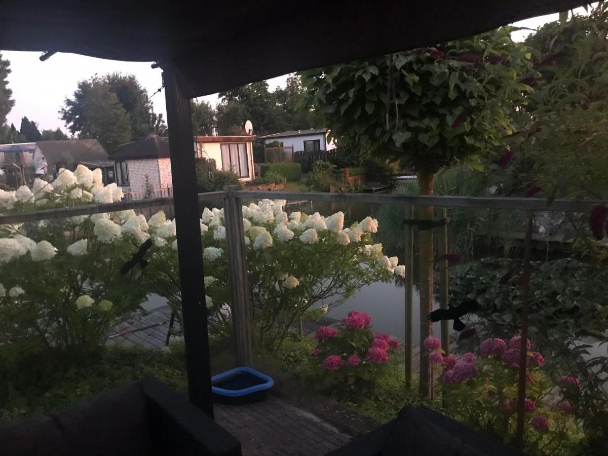 Recreatie Centrum De Hollepoarte 2 Chalets87 Makkum Luaran gambar